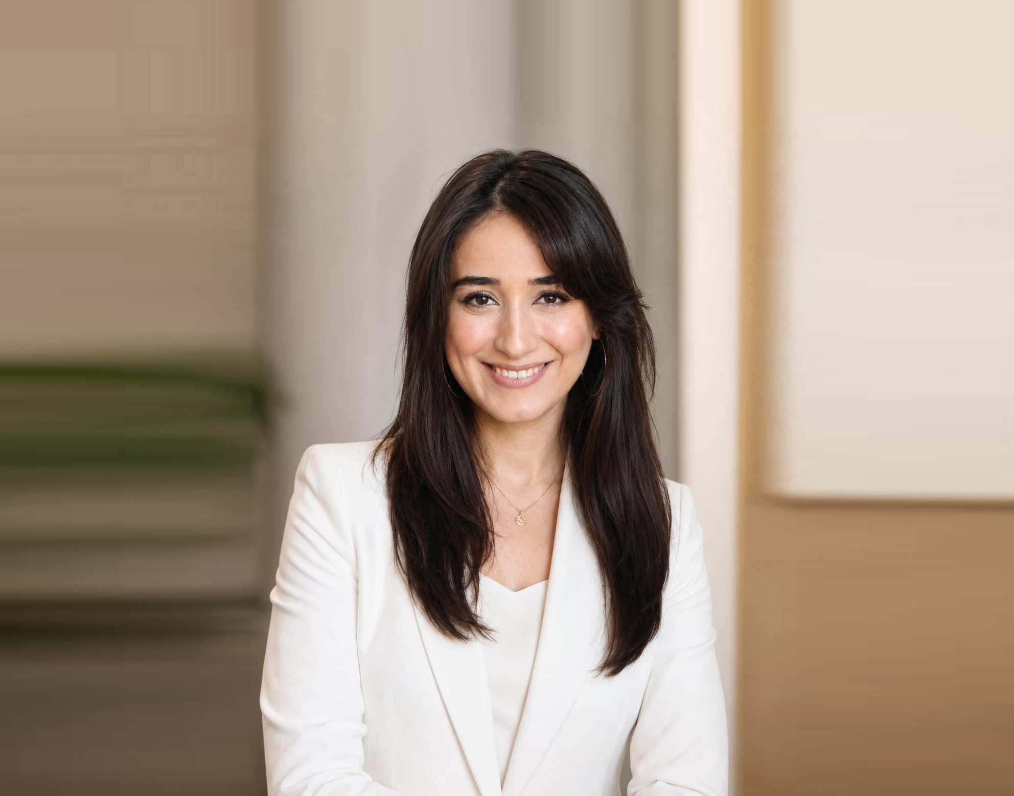 Kurumsalın Disiplininden Arkeolojinin Sabrına Uzanan Katmanlı Bir Ömür Mizanpajı: Zeynep Köreken Dartıcı