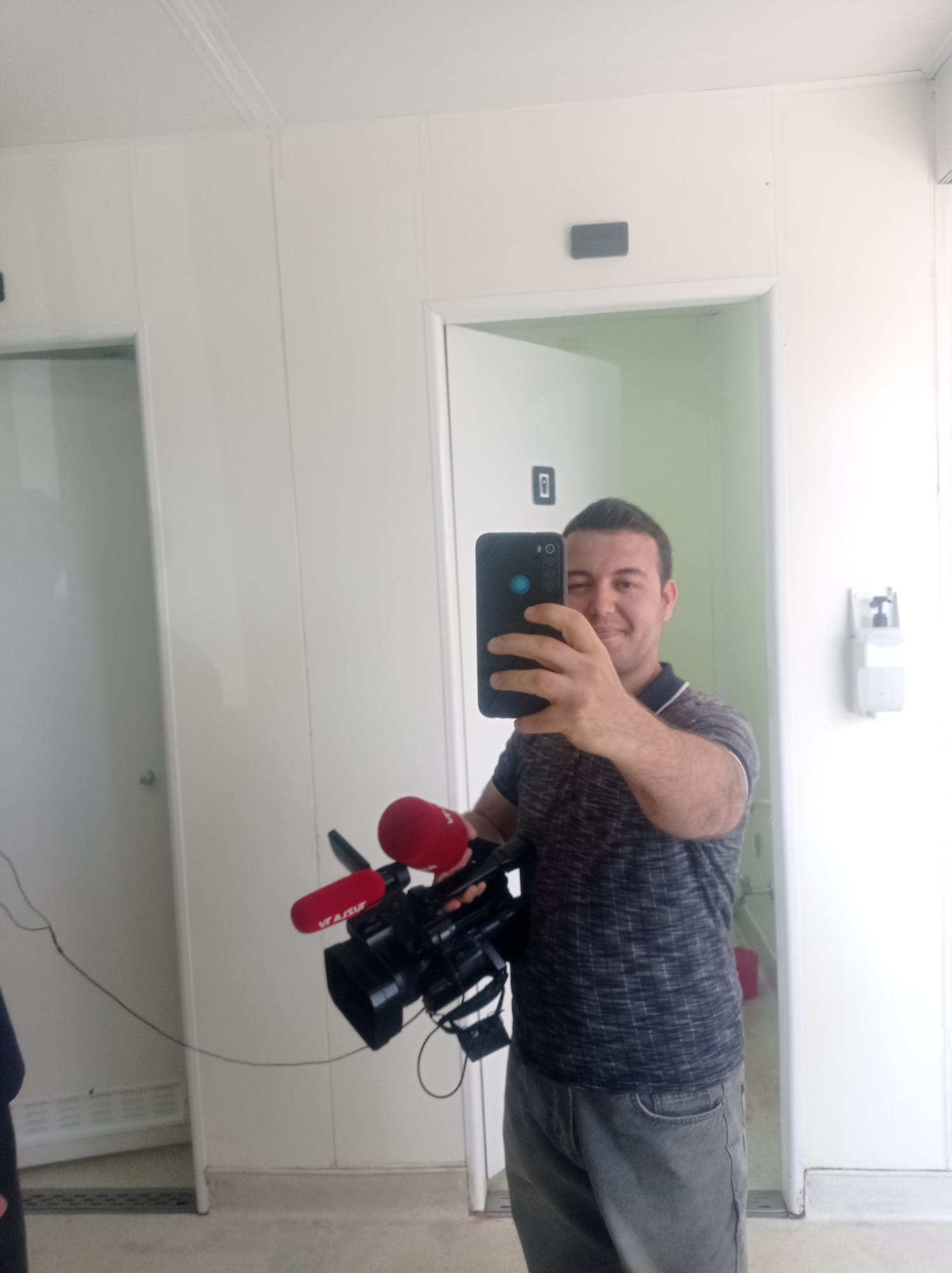 Ömer Bayram Kimdir?